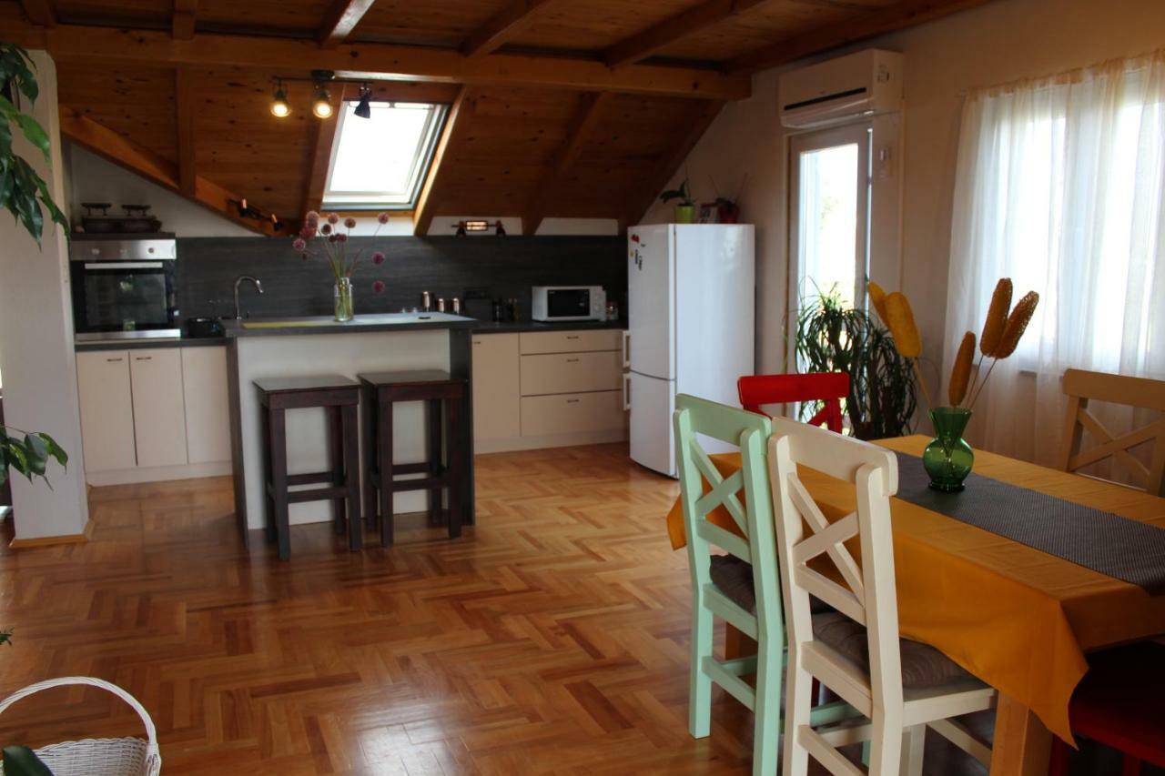 Apartment Ruzica ซูโกชัน ภายนอก รูปภาพ